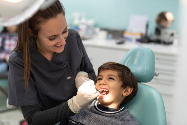 Best Emergency Dentist for Knocked-Out Tooth in North Sea, NY